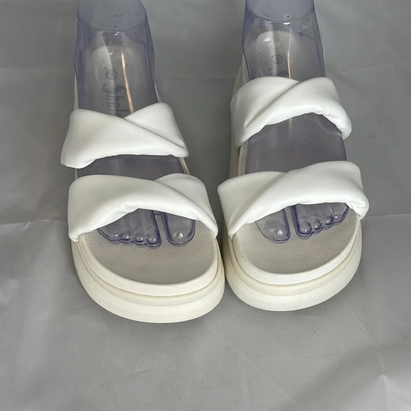 SHEIN Platform Padded Chunky Slides White Faux Leather Twist Strap Sandals 9 - Picture 4 of 10